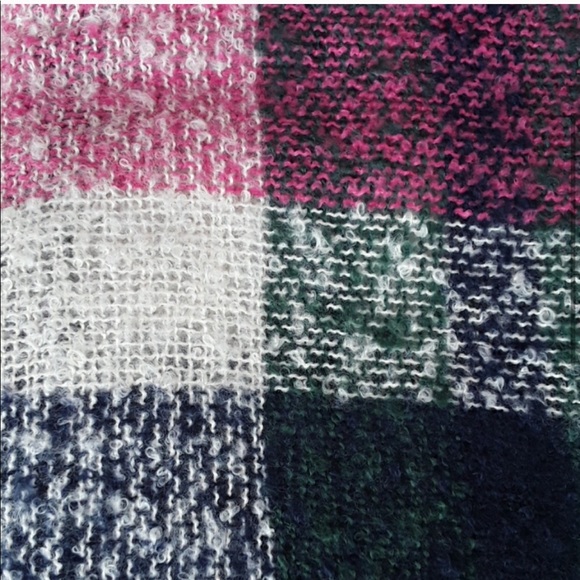 Blanket Plaid Scarf - Picture 3 of 4